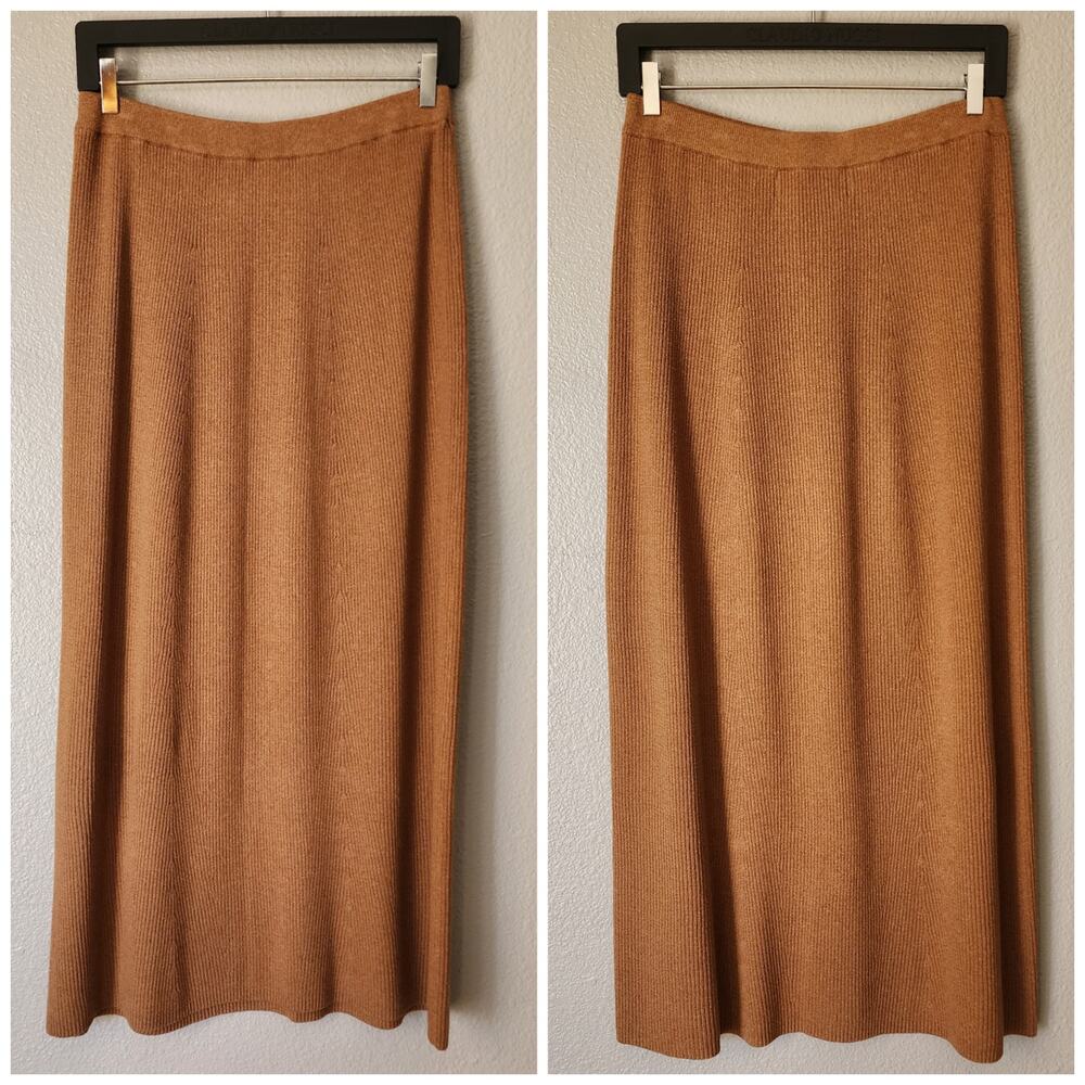 Double D Ranch Ribbed Knit Maxi Skirt